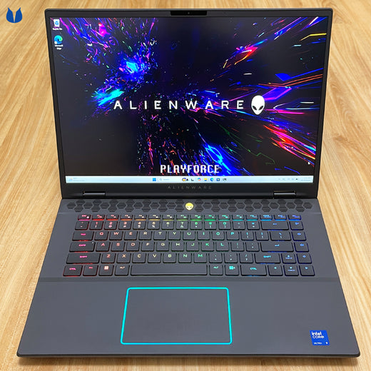 Alienware M16 R2 (Ultra 9 185H, RTX 4070, 32GB, 2TB, QHD+ 240Hz, 16-inch)