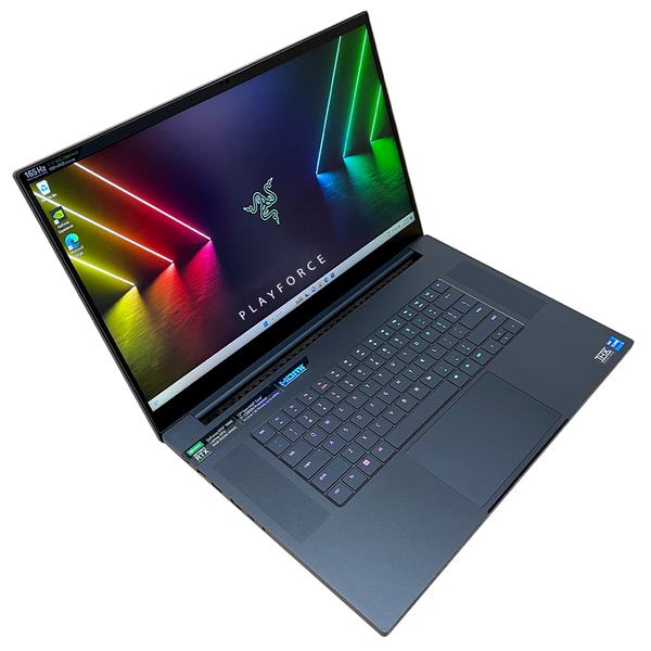 Razer Blade 17 2022 (i7-12800H, RTX 3060, 32GB, 1TB, QHD 165Hz, 17-inch)