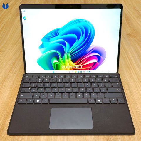 Microsoft Surface Pro 11 (Snapdragon X Plus, 16GB, 256GB, 13-inch)