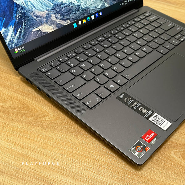 Yoga Pro 7 Gen 8 (Ryzen 7 7735HS, 16GB, 512GB, WQXGA+, 14-inch)