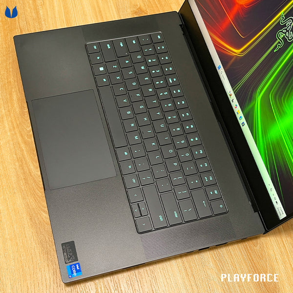 Razer Blade 15 (i7-13800H, RTX 4060, 16GB, 1TB, WQXGA 240Hz, 15-inch)