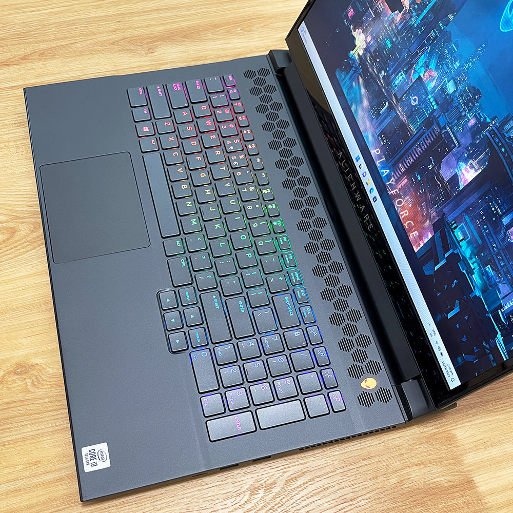 Alienware M17 R3 (i9-10980HK, RTX 2070, 32GB, 1TB, FHD 144Hz, 17-inch ...