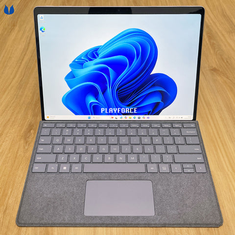 Microsoft Surface Pro 11 (Snapdragon X Plus, 16GB, 512GB, 13-inch)