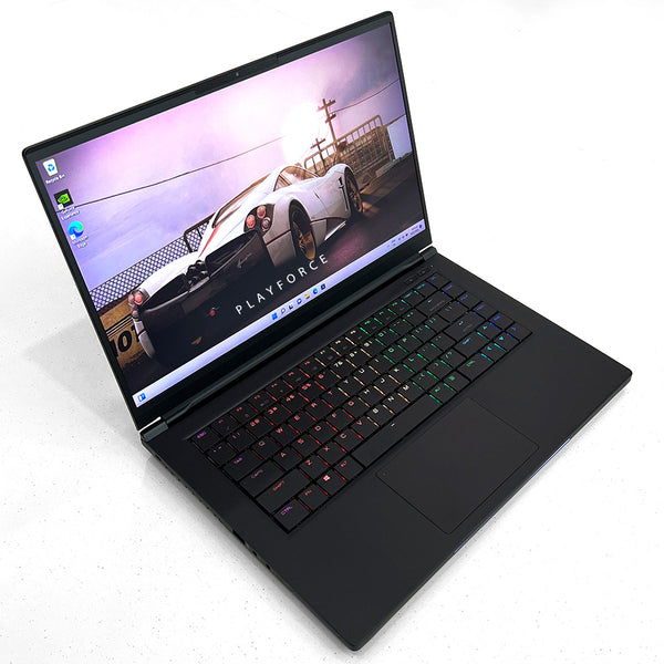 Vapor 15 Pro (i7-9750H, RTX 2070 MQ, 16GB, 512GB+512GB, 144Hz, 15-inch)