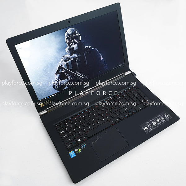 Aspire V Nitro (i7-4720HQ, GTX 960M, 16GB, 1TB + 128GB SSD, 17-inch)
