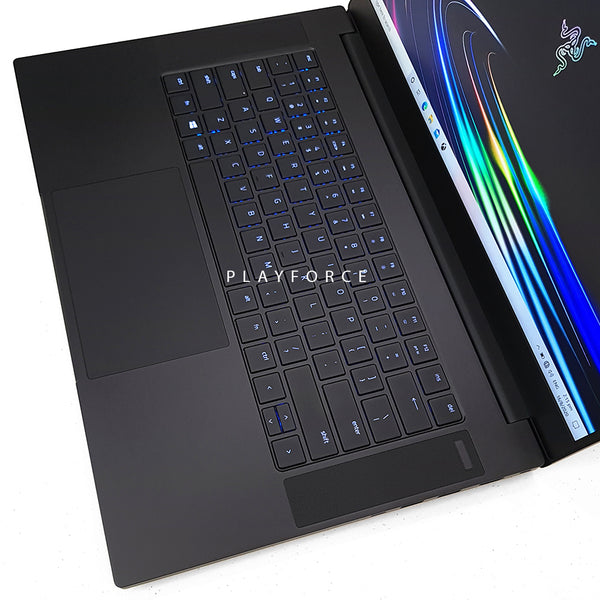 Razer Blade 15 (i7-10750H, RTX 2060, 16GB, 512GB SSD, 15-inch)