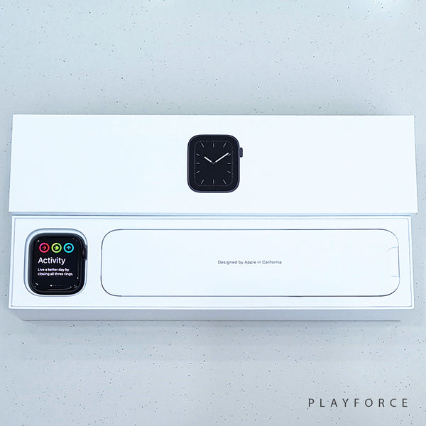 Apple Watch Series 5 44mm (Cellular, Space Grey)
