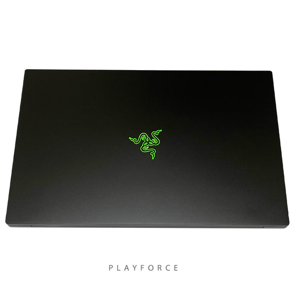 Razer Blade 17 2022 (i7-12800H, RTX 3070Ti, 16GB, 1TB, QHD 240Hz, 17-inch)