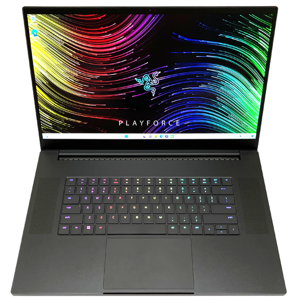 Razer Blade 17 2022 (i7-12800H, RTX 3070Ti, 16GB, 1TB, QHD 240Hz, 17-inch)