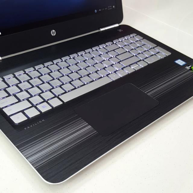 Hp pavilion online 15 i7 7700hq