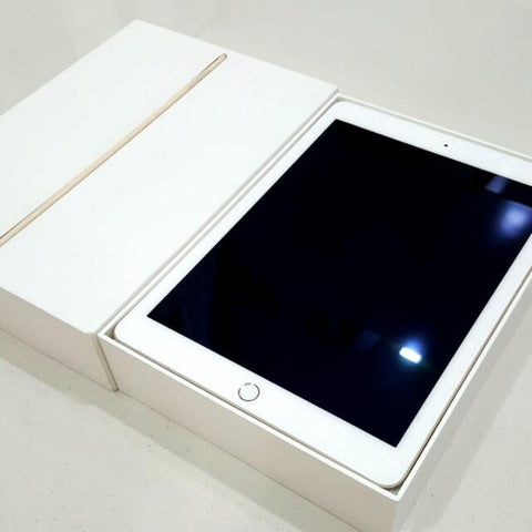 8468 電池良好 iPad Air2 第2世代 16GB au タブレット