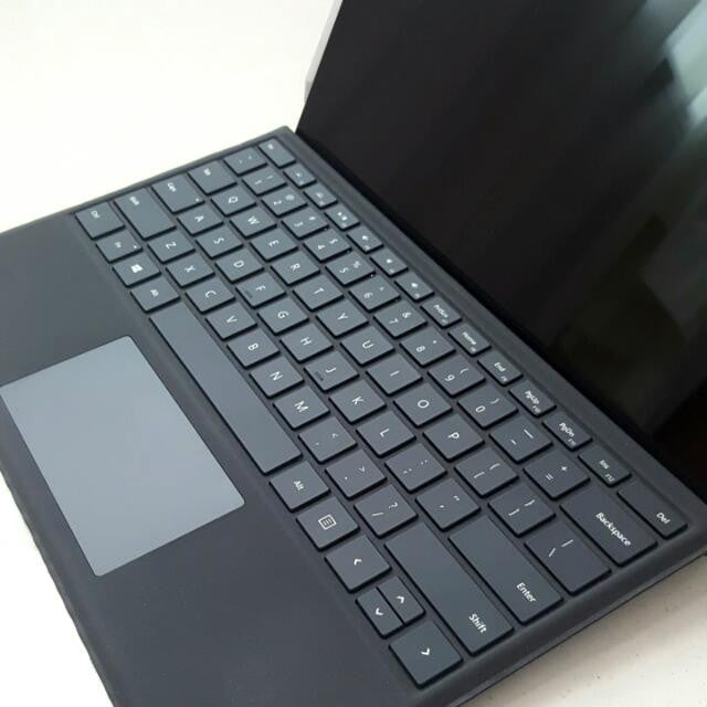 Microsoft Surface Pro 4, i5-6300U, 256GB SSD – Playforce